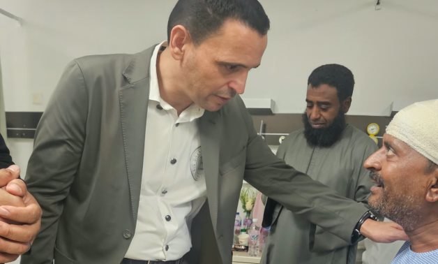 إسلام التلواني يزور مصابي حادث أتوبيس المعتمرين بمكة المكرمة.. ويعلن تقديم الدعم للضحايا وأسر المتوفين