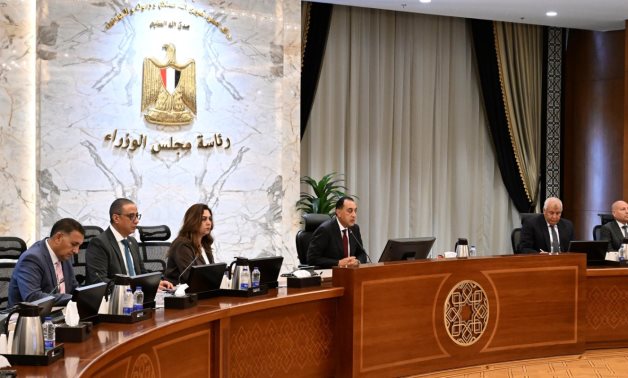 رئيس الوزراء يوجه المحافظين بالتوسع في إقامة المعارض والأسواق خلال المواسم والأعياد