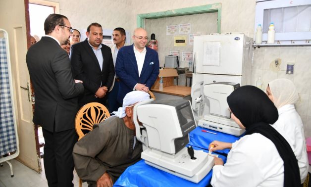 رئيس الوزراء يستعرض نتائج قافلة طبية شاملة بمحافظة الفيوم نظمتها اللجنة الطبية العليا والاستغاثات  