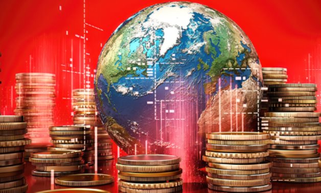 عشان نفهم.. كيف ستعيد "النظرية المصرية لتكامل عناصر الإنتاج الأربعة" صياغة المشهد الاقتصادي العالمي؟.. 5 عناصر تصحح الوضع وتخلق قاعدة إنتاجية قوية تكفى استهلاك الشعوب.. الأبرز "خلق الإنتاجية من الموارد المتاحة"