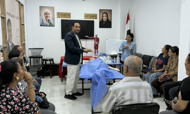 النائب جرجس لاوندى يكرم 200 متدرب في ختام برنامج للإسعافات الأولية