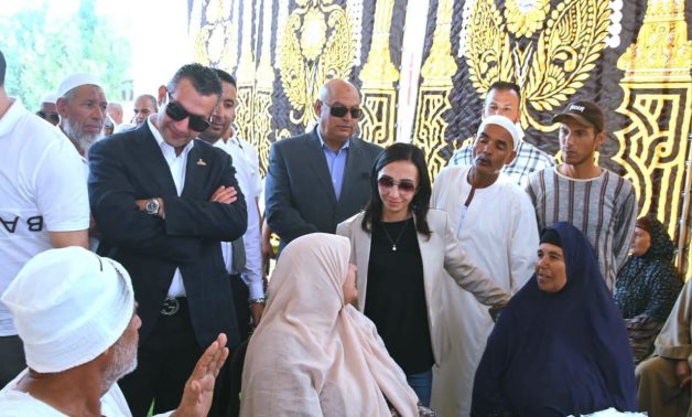 النائب عمرو الشلمة يشارك محافظ البحيرة جولة ميدانية بوادي النطرون لبحث احتياجات الأهالي