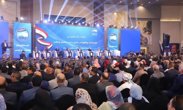 في ثاني محطات جولة محافظة الإسكندرية.. «مستقبل وطن» يدعم المستشفى الجامعي بالمستلزمات الطبية دعمًا للقطاع الصحي 