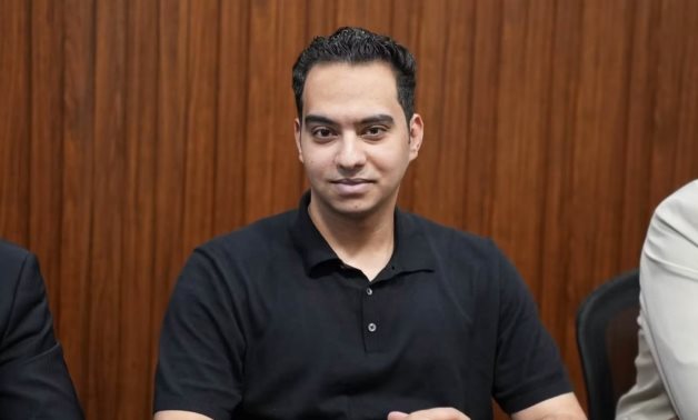 محمد أحمد أنور يشارك باجتماع أمانة الاتصالات بـ«مستقبل وطن»: التدريب أساس مواكبة التطور الرقمى