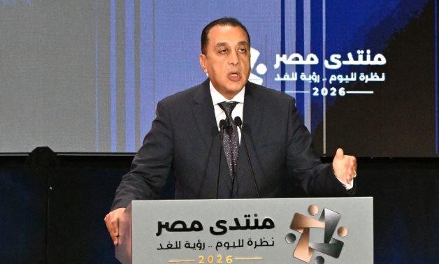 رئيس الوزارء: التحدى السكانى والعمرانى تآكل في البنية الأساسية والخدمات أحد أهم أسباب 25 يناير