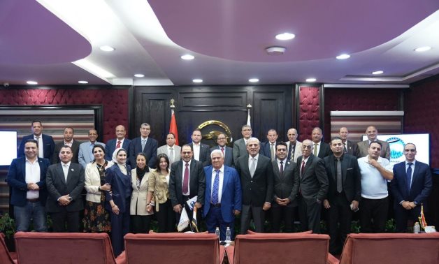 عمرو القطامي: تأهيل الكوادر وتعزيز التواصل الميداني أولوية في ملف المجالس المحلية