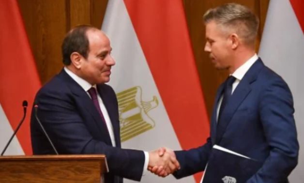 فخامة الرئيس السيسي: محادثات استكشافية مع المجر للاستفادة من إمكانات مصر
