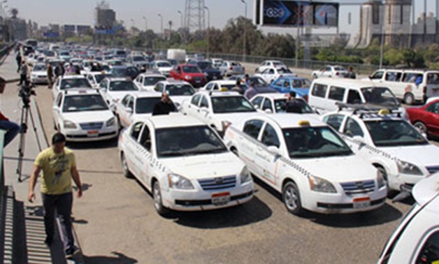 رفع تعريفة الأجرة بدسوق كفر الشيخ وغياب الدور الرقابى لمسئولى المواقف والمرور