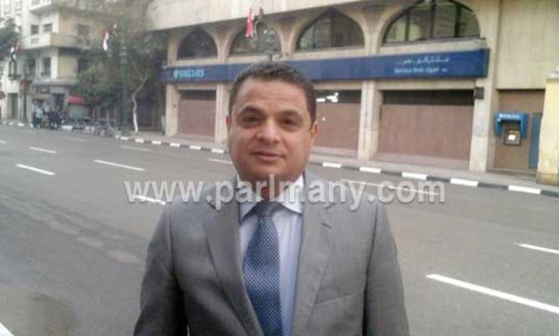 "الحفنى" يطالب مدير أمن الجيزة بتكثيف الحملات الأمنية بالعياط لإزالة الباعة الجائلين