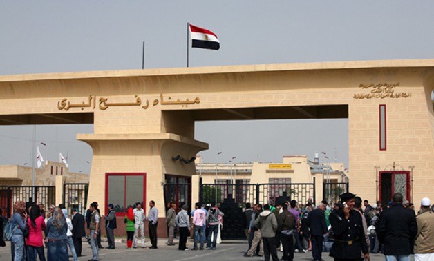 تشغيل معبر رفح بين مصر وغزة لليوم الثانى على التوالى أمام حركة المسافرين من الجانبين