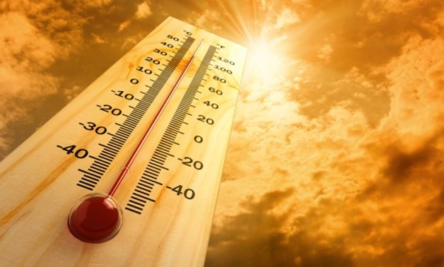 الأرصاد: موجة حارة جديدة تضرب البلاد غدا.. والعظمى بالقاهرة 30 درجة
