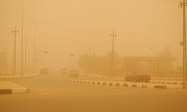 رياح مثيرة للرمال والأتربة تصل حد العاصفة اليوم.. والعظمى بالقاهرة 32