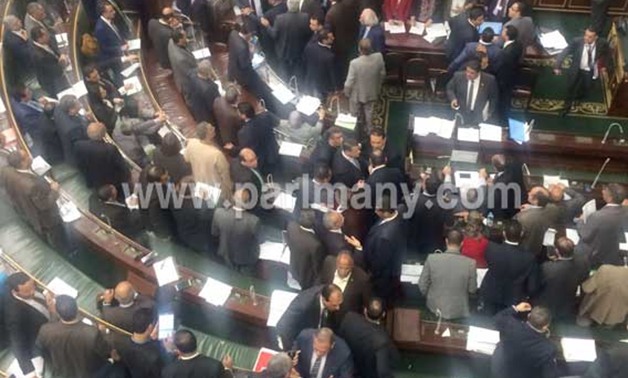 ننشر تفاصيل رفع جلسة البرلمان بعد مشادات داخل القاعة بين النواب وعبد العال