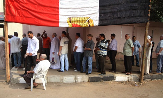 مدير أمن الإسكندرية: القوات تعمل على تسهيل التصويت ولم نتلق بلاغات فى الدقائق الأولى