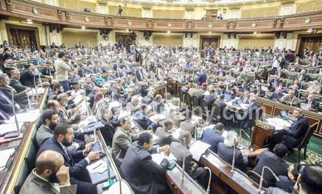 حصاد مجلس النواب.. وفد "برلمانى" يتدخل لحل أزمة أهالى "الحزام الأخضر"