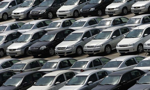 أسعار السيارات ترتفع بين 7 و15 ألفا للشعبية.. و75 ألفا للماركات العالمية مثل BMW  