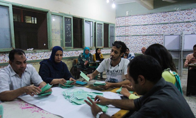 "فى حب مصر" تحصد 659 صوتًا من أصل 794 فى إحدى اللجان الانتخابية بالبحيرة