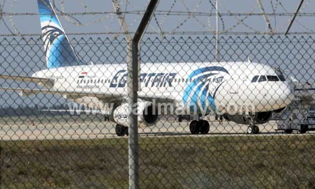 مصر للطيران: الإفراج عن جميع ركاب الطائرة المخطوفة عدا الطاقم و5 أجانب