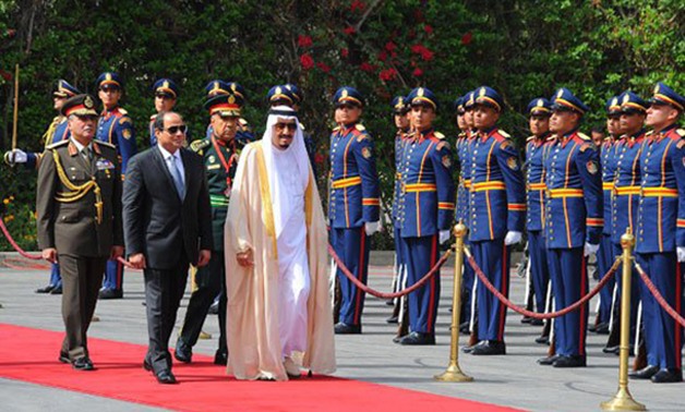 وفد سعودى يغادر مطار القاهرة متوجها إلى الرياض بعد انتهاء متابعة زيارة الملك سلمان