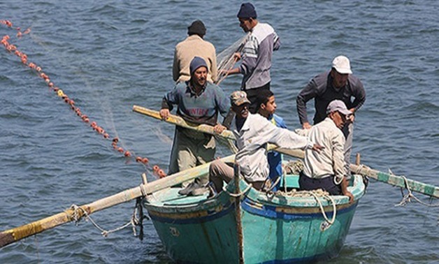 محمود هيبة يطالب بصرف معاش استثنائي للصيادين بعد وقف الصيد ببحيرة ناصر لمدة شهرين