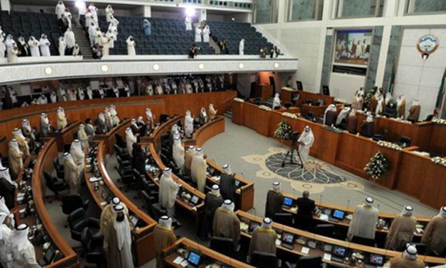 مجلس الأمة الكويتى يجدد الثقة فى وزير الدفاع