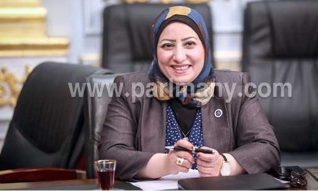 نائبة أوسيم تناشد وزير التنمية المحلية وقف إزالة عقارات بالبراجيل