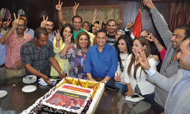 ننشر صور احتفال "البوابة نيوز" بفوز عبد الرحيم على بالانتخابات