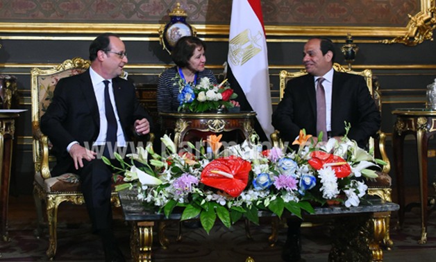 أهم القرارات السياسية.. هولاند: ندعم مصر فى شخص السيسى