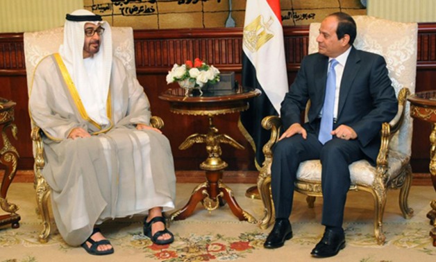موكب الرئيس السيسى وولى عهد أبو ظبى يغادر المطار عقب جلسة مباحثات 