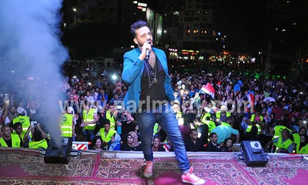 بالصور إيساف يشعل حفل مستقبل وطن بالإسكندرية وسط حضور جماهيرى ضخم