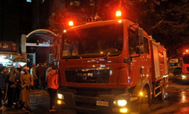 3 سيارات إطفاء لإخماد حريق داخل حديقة الحيوان