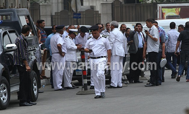 مسيرة للصحفيين نحو مقر قوات الأمن بشارع عبد الخالق ثروت بشعار "فكوا الحصار"