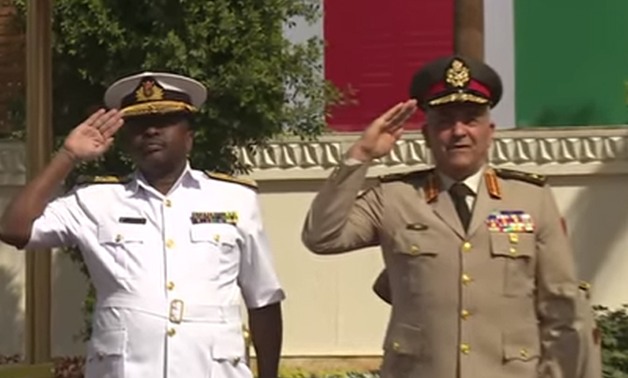 المتحدث العسكرى ينشر فيديو لقاء رئيس الأركان المصرى ونظيره الكينى