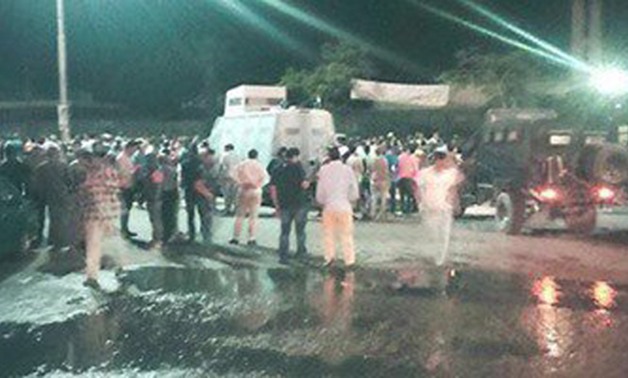 موجز الأخبار.. ملابسات حادث استشهاد 8 من رجال الشرطة فى حلوان.. صواريخ عمرو أديب