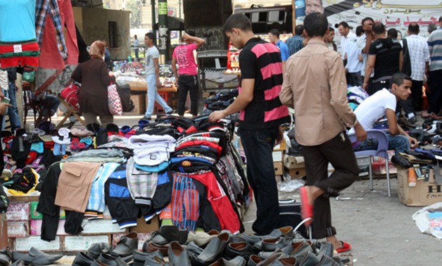 نائب عن الدرب الأحمر يتقدم بطلب للبرلمان لتشكيل لجنة لحل أزمة الباعة الجائلين