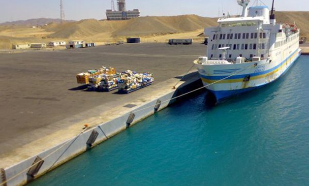 موانئ بورسعيد تستقبل 10 سفن حاويات مختلفة الحمولة