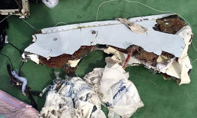 "التحقيق بحادث الطائرة المصرية": ننسق مع إسرائيل بشأن الحطام المكتشفة مؤخرًا