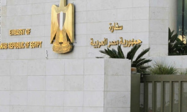 "واتس آب برلمانى"..مصرى بالأردن يستغيث بالسفارة المصرية بعد بقائه بدون كفيل وبدون عمل