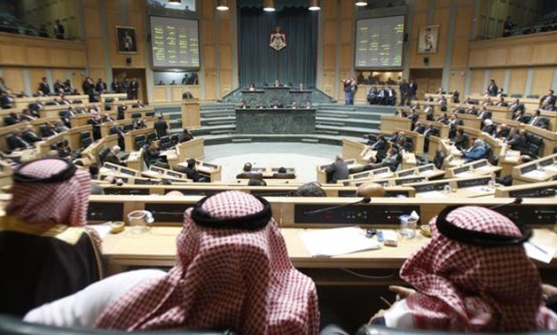 اخبار عربية .. العاهل الأردنى يقرر حل مجلس النواب 