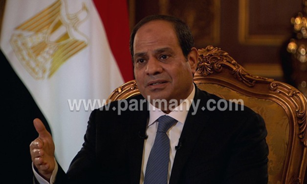 حوار الرئيس السيسى يُشعل "تويتر" مع الإعلامى أسامة كمال على التليفزيون المصرى 