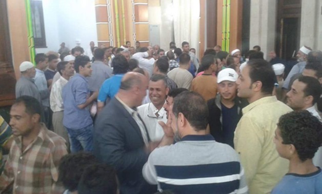 بالصور.. حربى أبو المعاطى نائب دمياط يشارك فى افتتاح المسجد الكبير بكفر البطيخ 