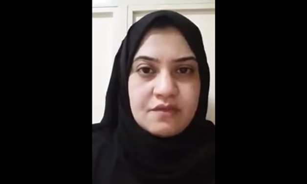 بالفيديو.. طبيبة مصرية بالسعودية تستغيث بالملك سلمان وتثير ضجة على الإنترنت