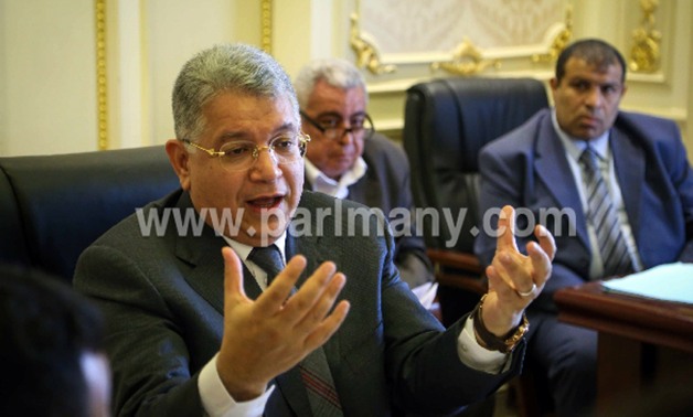 رئيس "تعليم البرلمان" لطارق شوقى: "أحنا مش ضدك.. لكن تجاهل المجلس غير مقبول"