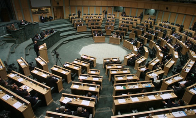 النواب الأردنى يبدأ مناقشة تعديل قانونى الانتخاب والأحزاب السياسية