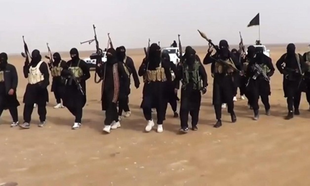 داعش يعدم 4 لاعبين كرة قدم سوريين بقطع الرأس فى مدينة الرقة