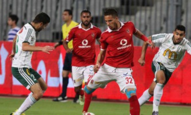 اخبار الرياضة .. الأهلي يخصم 15 ألف جنيه من كل لاعب بعد ثلاثية المصرى 