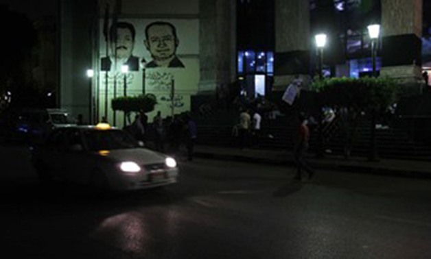 قوات الأمن تغلق محيط شارع عبد الخالق ثروت أمام نقابة الصحفيين