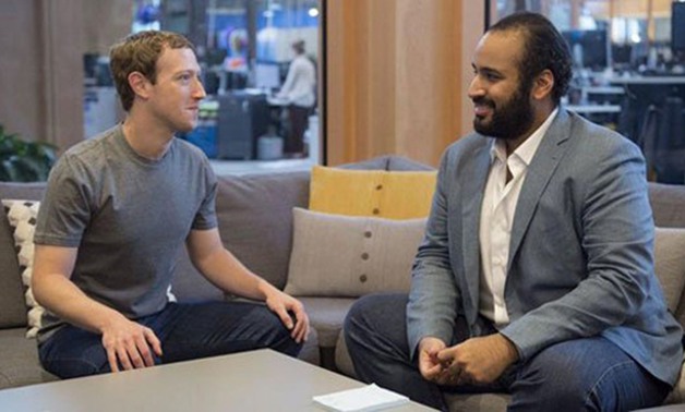 محمد بن سلمان آل سعود يزور شركة "فيس بوك" ويلتقى مؤسسها مارك زوكربيرج
