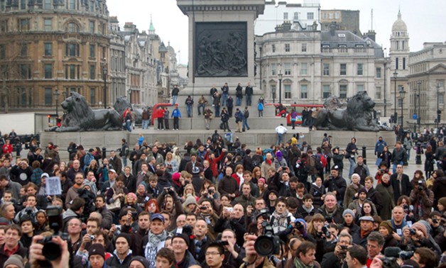 اخبار عالمية.. مظاهرات فى لندن ترحب باللاجئين وترفض العنصرية بعد استفتاء بريطانيا