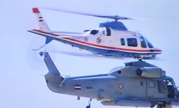 طائرات هليكوبتر تحلق فى سماء الإسكندرية احتفالا بالذكرى الثالثة لثورة 30 يونيو